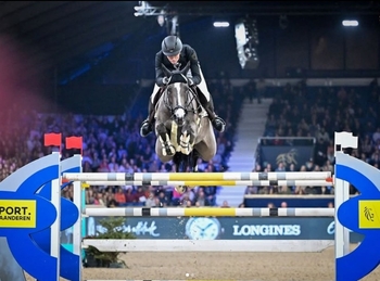 Robert Murphy is on the Mechelen 5* Grand Prix podium amongst some of the world’s best